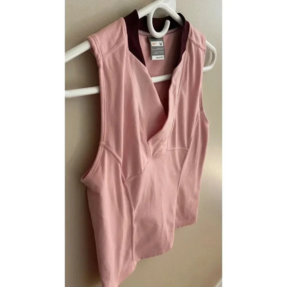 Nike Fit Dry Blush Pink & Burgundy Sleeveless Activewear Tank Size Medium Tennis - Picture 4 of 13